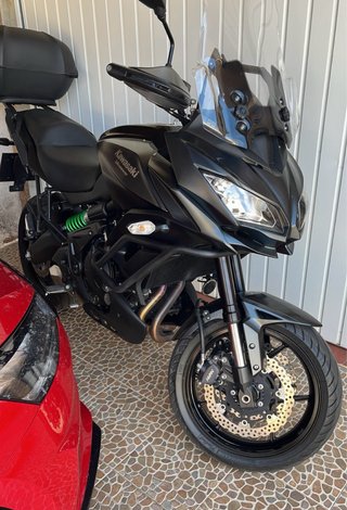 Kawasaki Versys 650 A2 Negra
