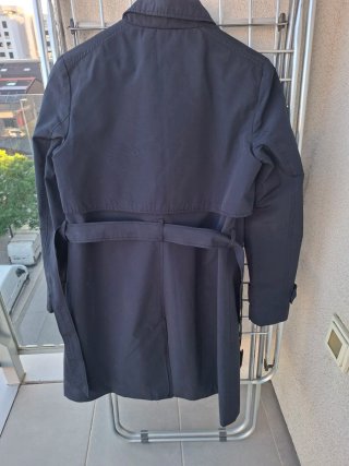 Gabardina azul marino Zara