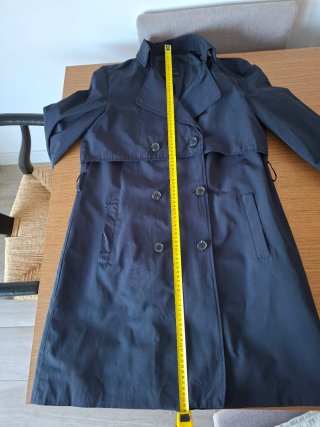 Gabardina azul marino Zara