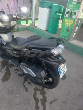 BMW C400 GT triple black 16 mil kilómetros