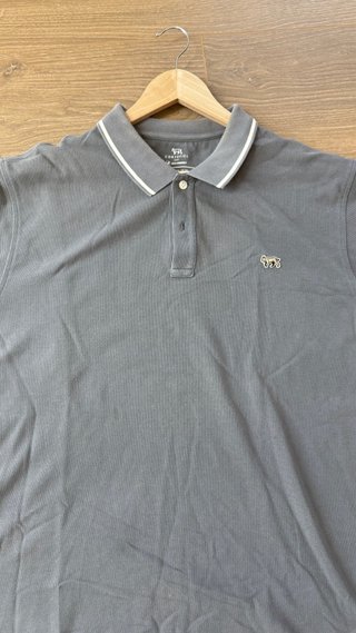 Polo gris Cortefiel