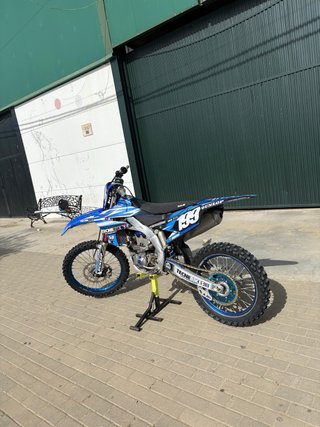 Yamaha YZF 250 del año 2022