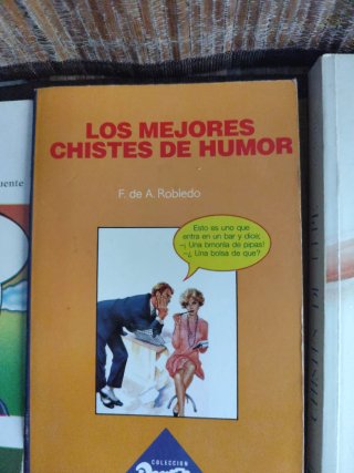 Lote de libros de humor