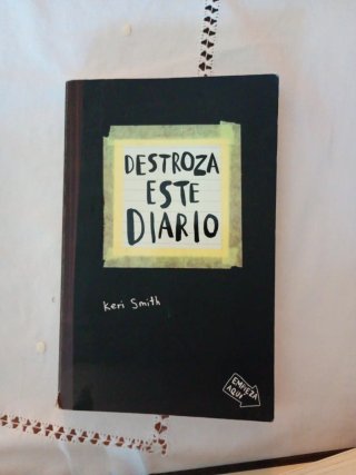 Destroza este diario