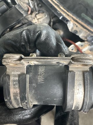 Bomba de agua secundaria 1.8t