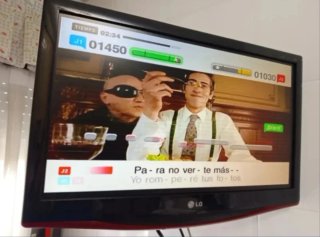 Micrófonos SingStar + 5 Juegos Karaoke PS2