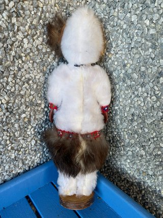 Muñeca Esquimal de Canadá con Etiqueta
