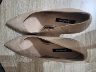 Zapatos tacón Stradivarius nude cocodrilo