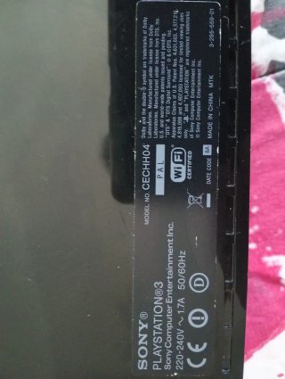 Consola PS3 Fat 40GB + 8 Juegos+ 2 mandos original