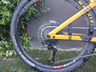 Bicicleta Enduro Ghost FRAMR Amarilla