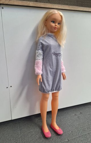 Muñeca Rosaura con ropa