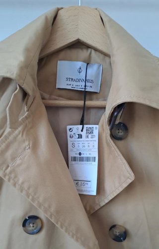 Stradivarius gabardina talla S