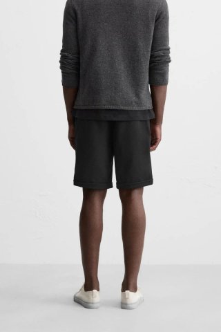 Bermudas confort negro Talla L
