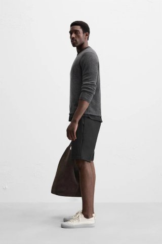 Bermudas confort negro Talla L