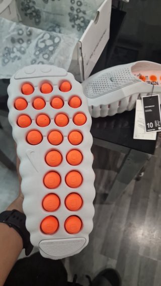 Ciabatte Nike Mind Nere e Arancioni