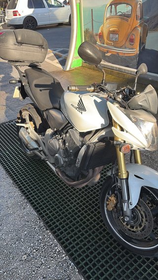 Honda Hornet 600 ABS Blanca