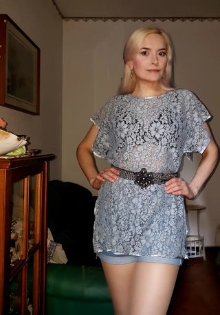 Mini Vestido Encaje Azul y Rosa Talla S