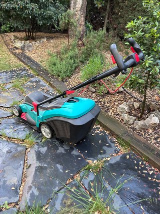 Cortacésped Eléctrico Bosch Rotak 40