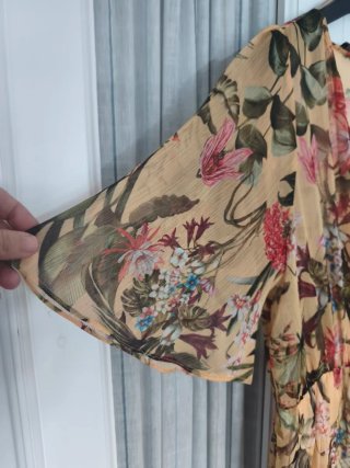 Vestido fiesta Zara floral amarillo
