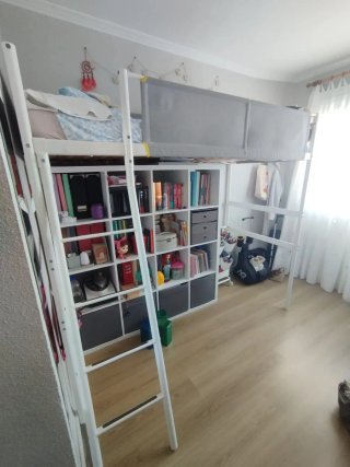Cama alta Ikea