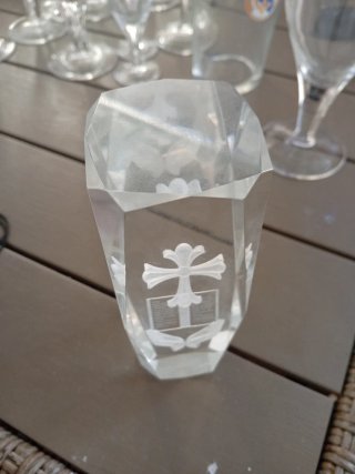 Figura de cristal tallado