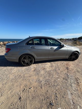 Mercedes-Benz Clase C220 2013