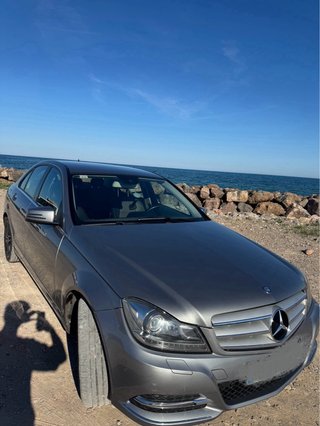 Mercedes-Benz Clase C220 2013
