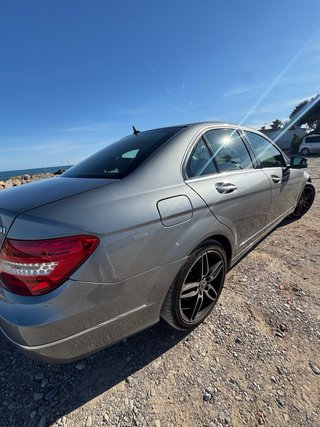 Mercedes-Benz Clase C220 2013