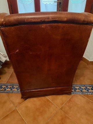 Sillón Orejero de Piel Marrón