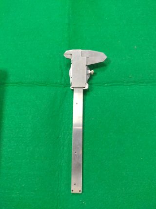 Calibre tesa con dial