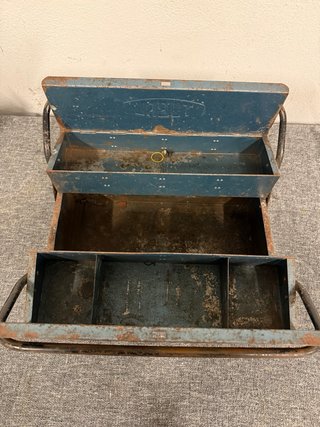 Caja de herramientas HECO