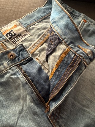 Bermudas vaqueras de DC