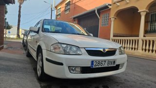 Mazda 323 2003