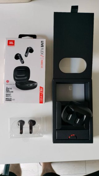 Auriculares JBL Live Flex Negro