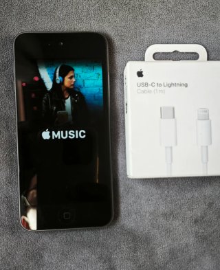 iPod touch 5 32GB + Cable Lightning Presintado