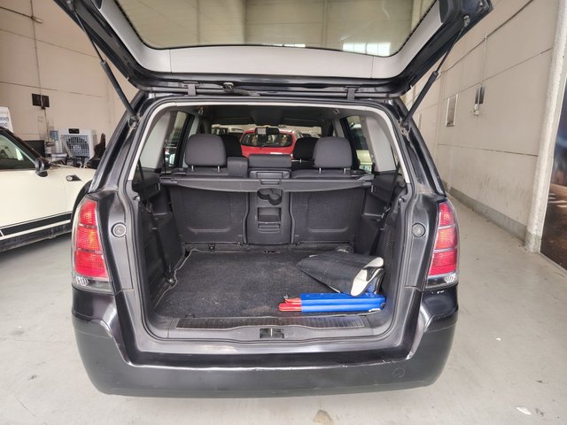 Opel Zafira 2008