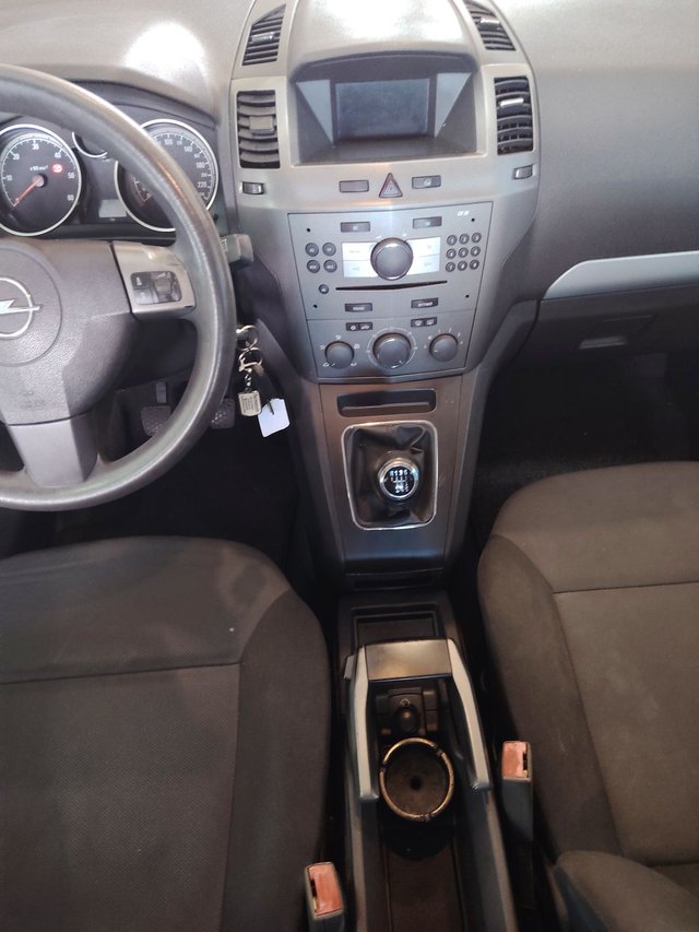 Opel Zafira 2008
