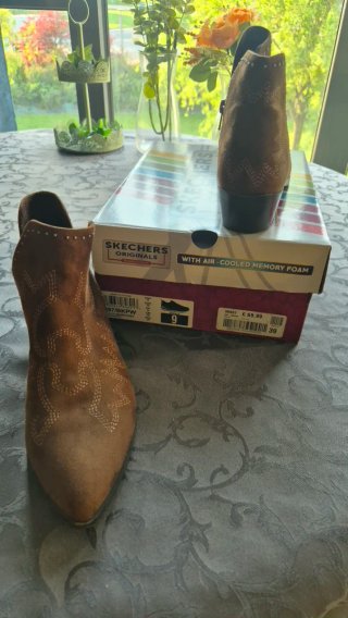 Botines Skechers Originales Marrones Talla 39