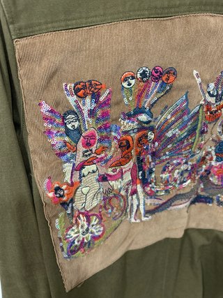 Chaqueta tipo vaquera verde oliva