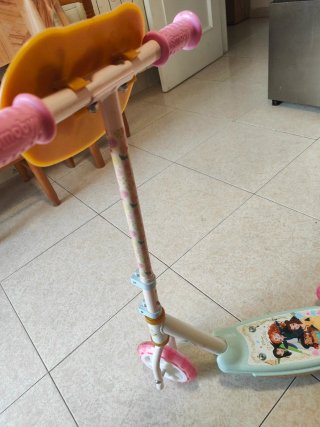 Patinete infantil 3 ruedas Frozen