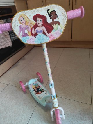 Patinete infantil 3 ruedas Frozen