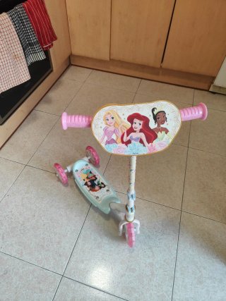 Patinete infantil 3 ruedas Frozen