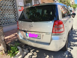 Opel Zafira 2010