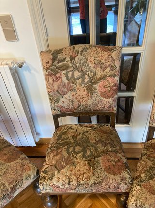 4 Sillas Vintage Florales y Madera. (2 de regalo)