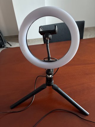 Aro de luz con trípode y soporte móvil