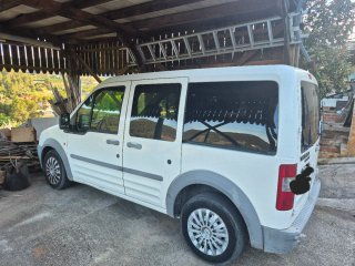 Ford Tourneo Connect 2004