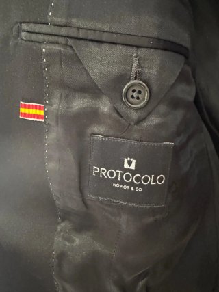 Frac de la marca PROTOCOLO Frac Negro y  pantalón