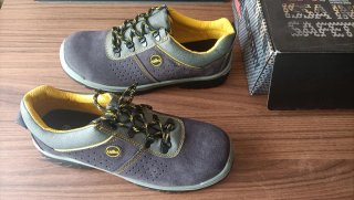 Zapatos de trabajo reforzados Talla 46