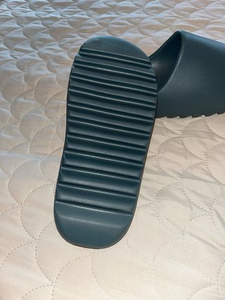 Chanclas Adidas Yeezy Slides Talla 43
