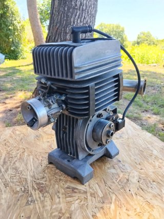Motor Yamaha KT100 Kart
